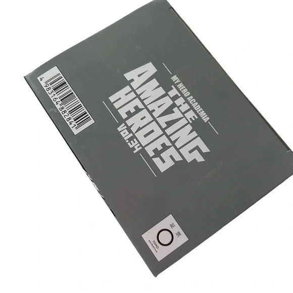 NEW IN BOX! My Hero Academia THE AMAZING HEROES vol. 34 Set Tetsutetsu - Picture 2 of 4
